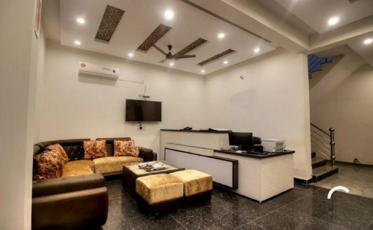 ניו דלהי Hotel Ark Avalon- Delhi International Airport מראה חיצוני תמונה