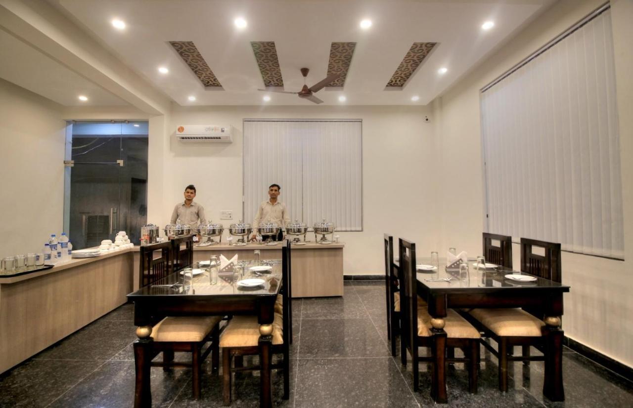 ניו דלהי Hotel Ark Avalon- Delhi International Airport מראה חיצוני תמונה