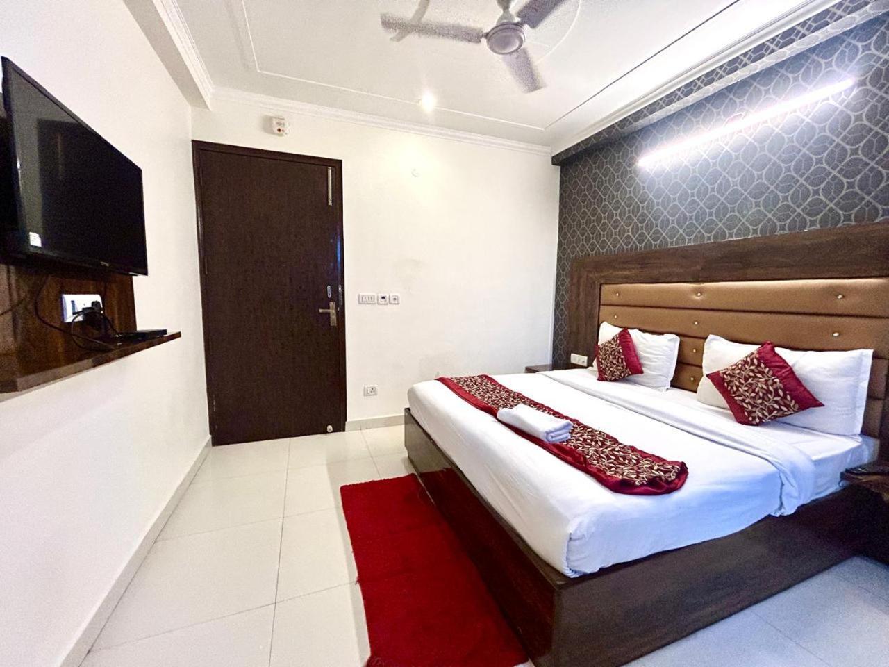 ניו דלהי Hotel Ark Avalon- Delhi International Airport מראה חיצוני תמונה